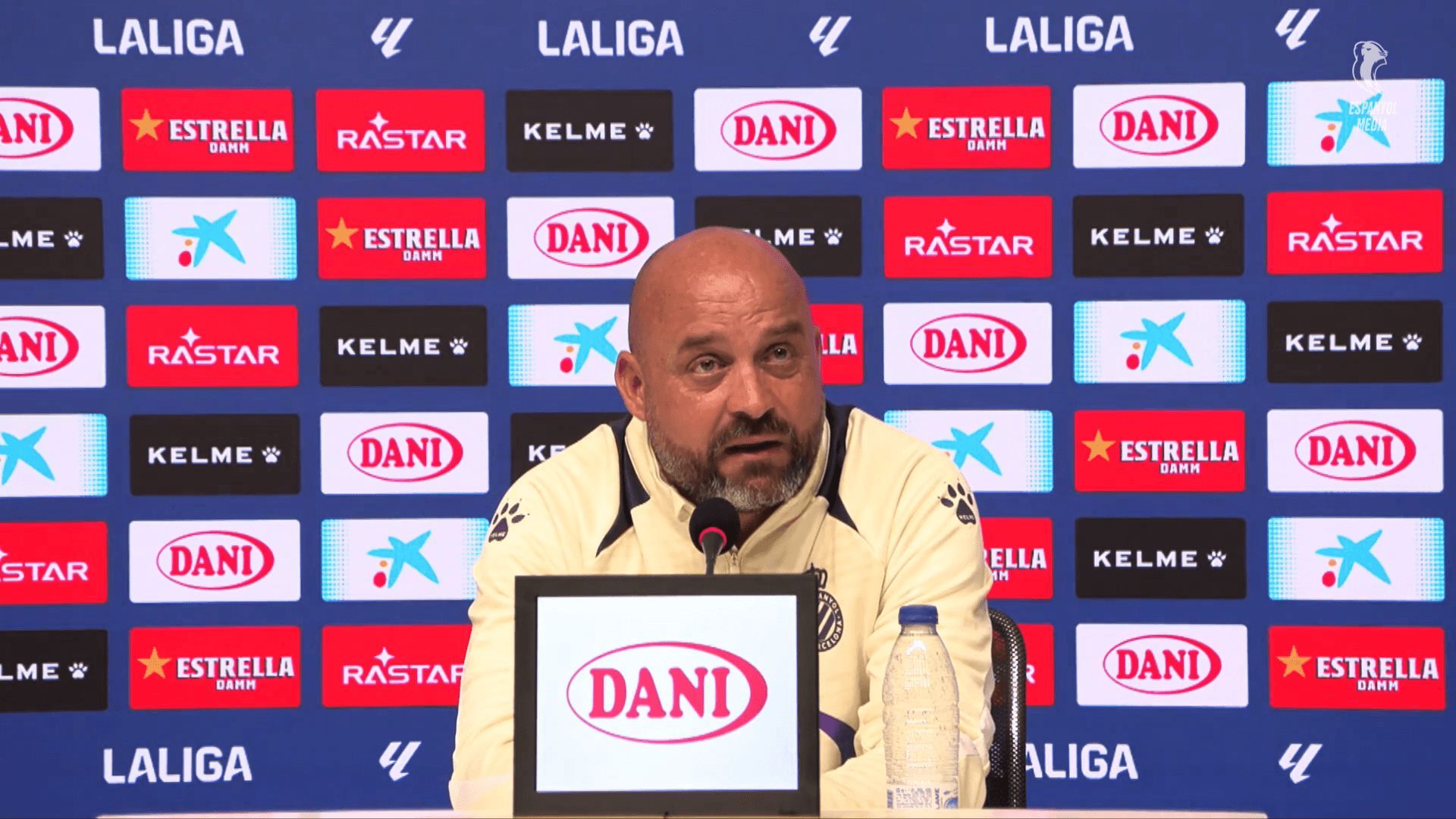  Manolo González, en sala de prensa.