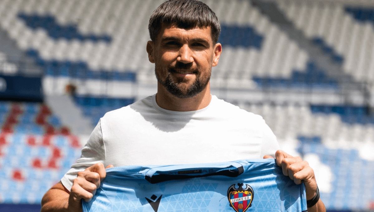  Mathew Ryan no jugó ni un minuto, mientras que Arriaga disputó 90