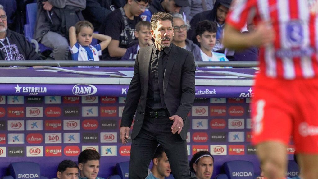  Diego Pablo Simeone durante el partido contra el Espanyol (Fuente: Cordon Press)