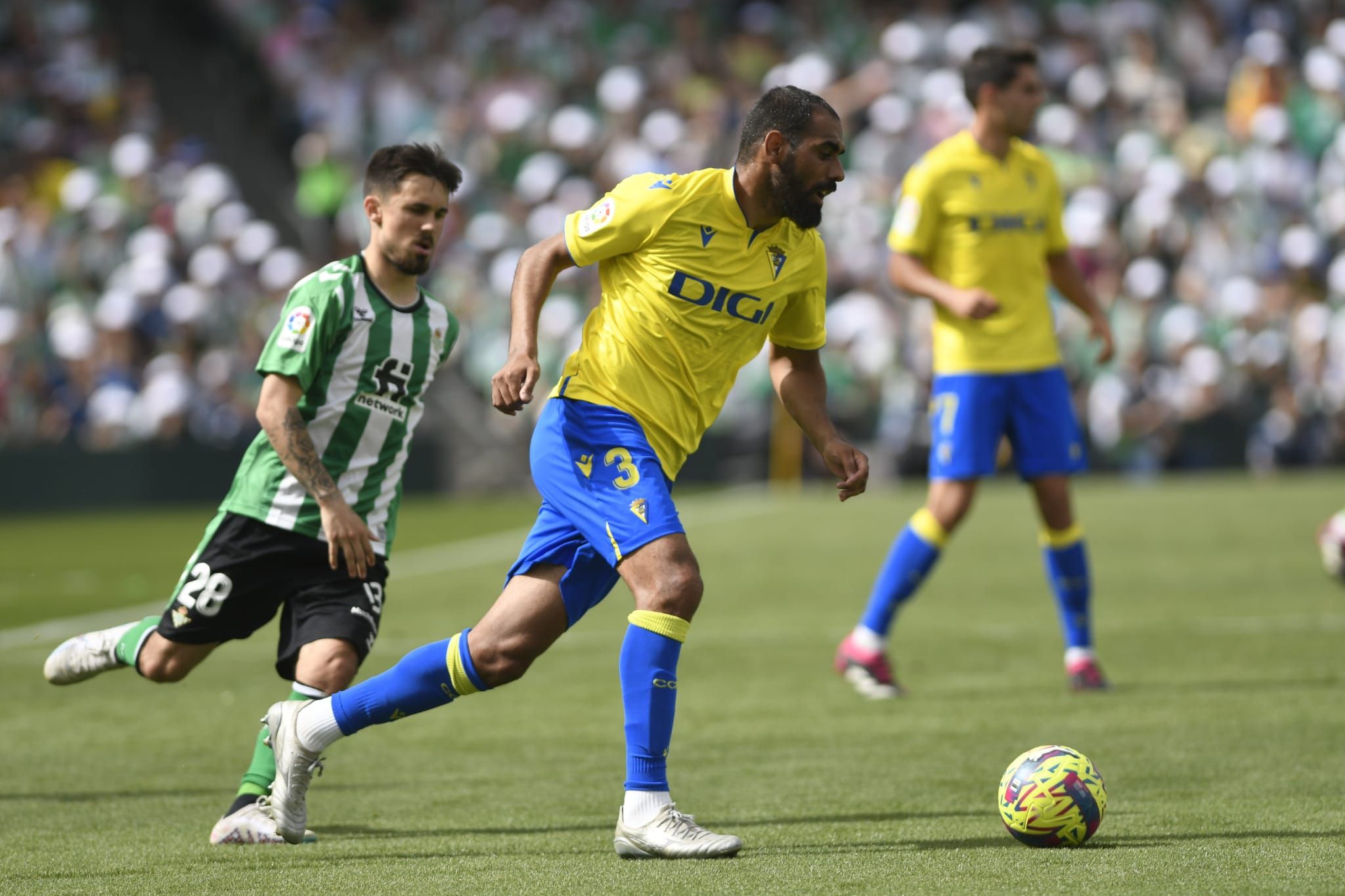  Fali conduce en el Betis - Cádiz.