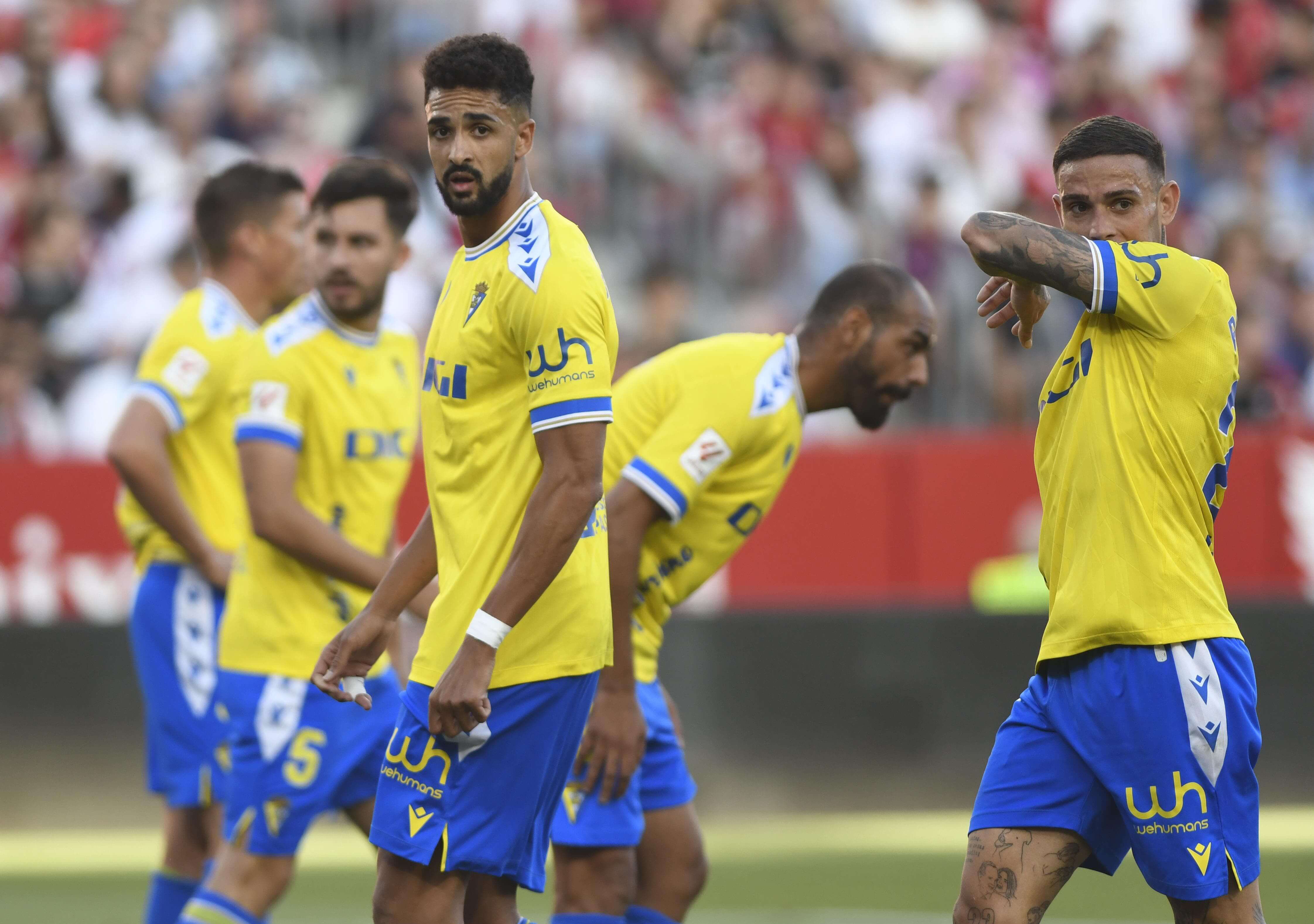  Chris Ramos y Roger Martí en el Sevilla - Cádiz.