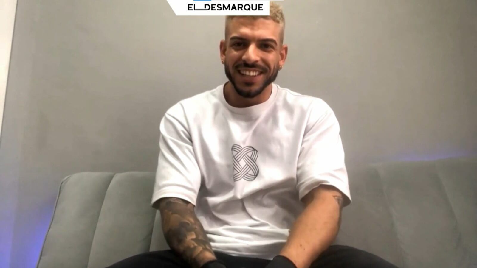  Ángel, el barbero protagonista de la broma, en ElDesmarque