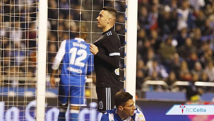 Aspas celebrando un gol en Riazor.