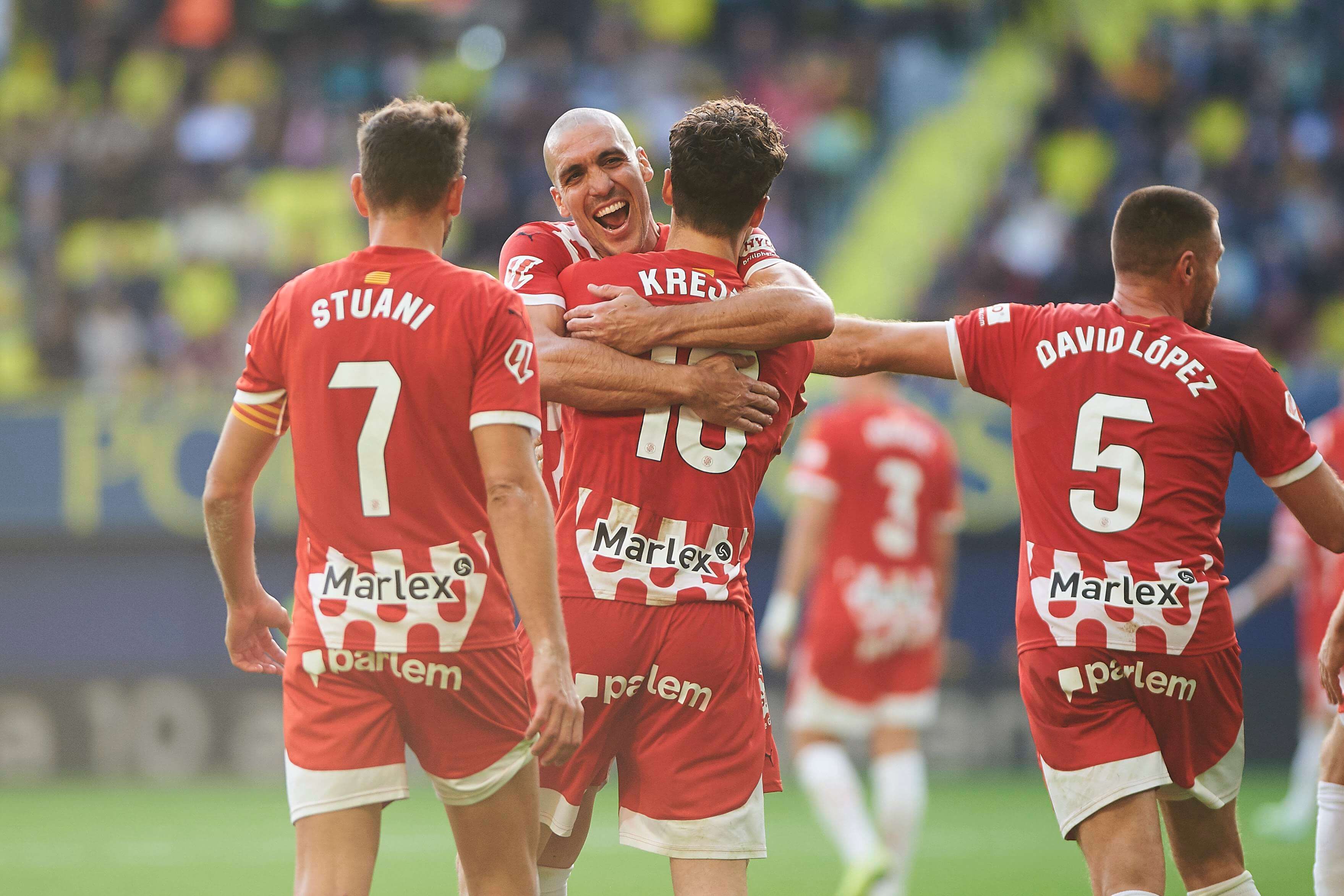 El Girona celebra un gol en Villarreal (Cordon Press)