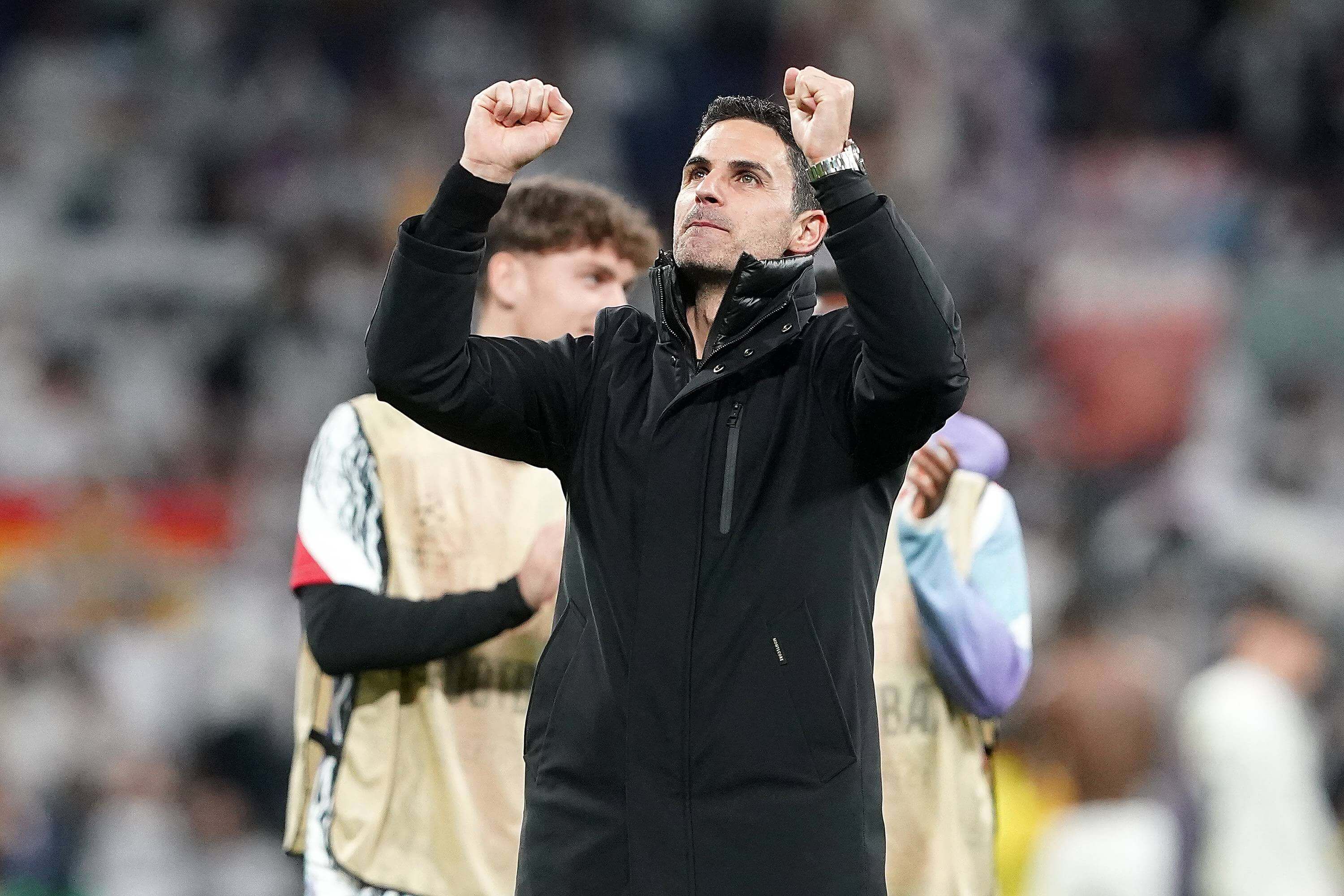 Mikel Arteta celebrando en el Bernabéu (Cordon Press)