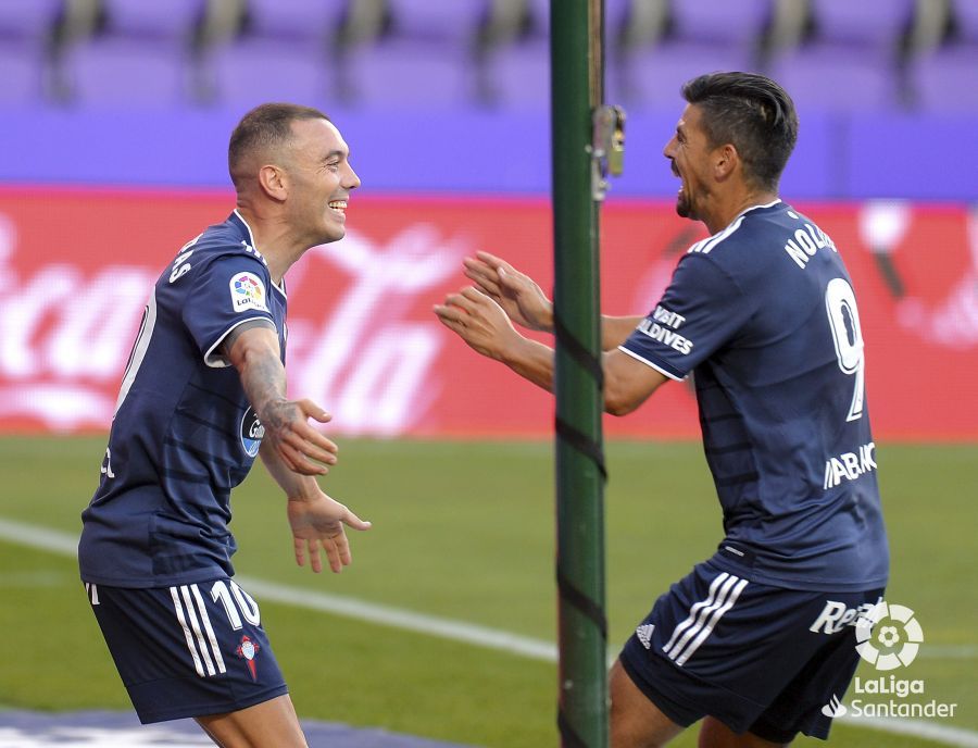  Aspas y Nolito celebran el gol del moañés ante el Valladolid.