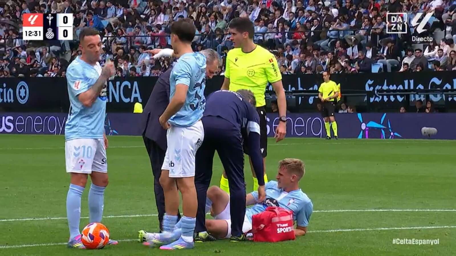  Carl Starfelt, lesionado en el Celta-Espanyol.
