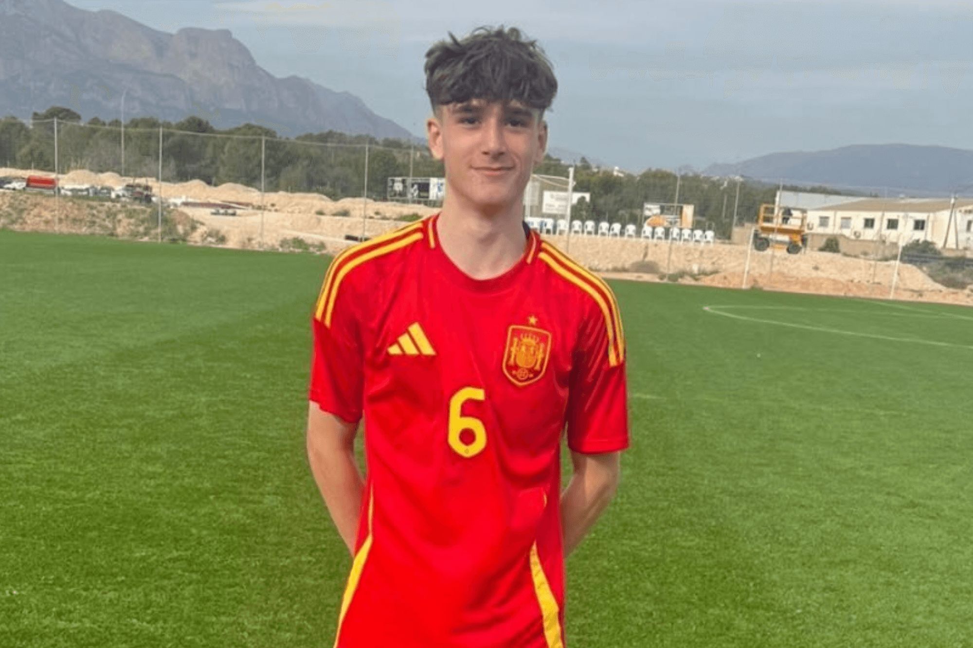 Mateo Sobral con la selección sub 16.