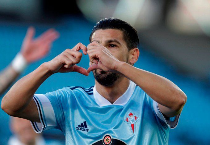 Nolito celebrando su gol.