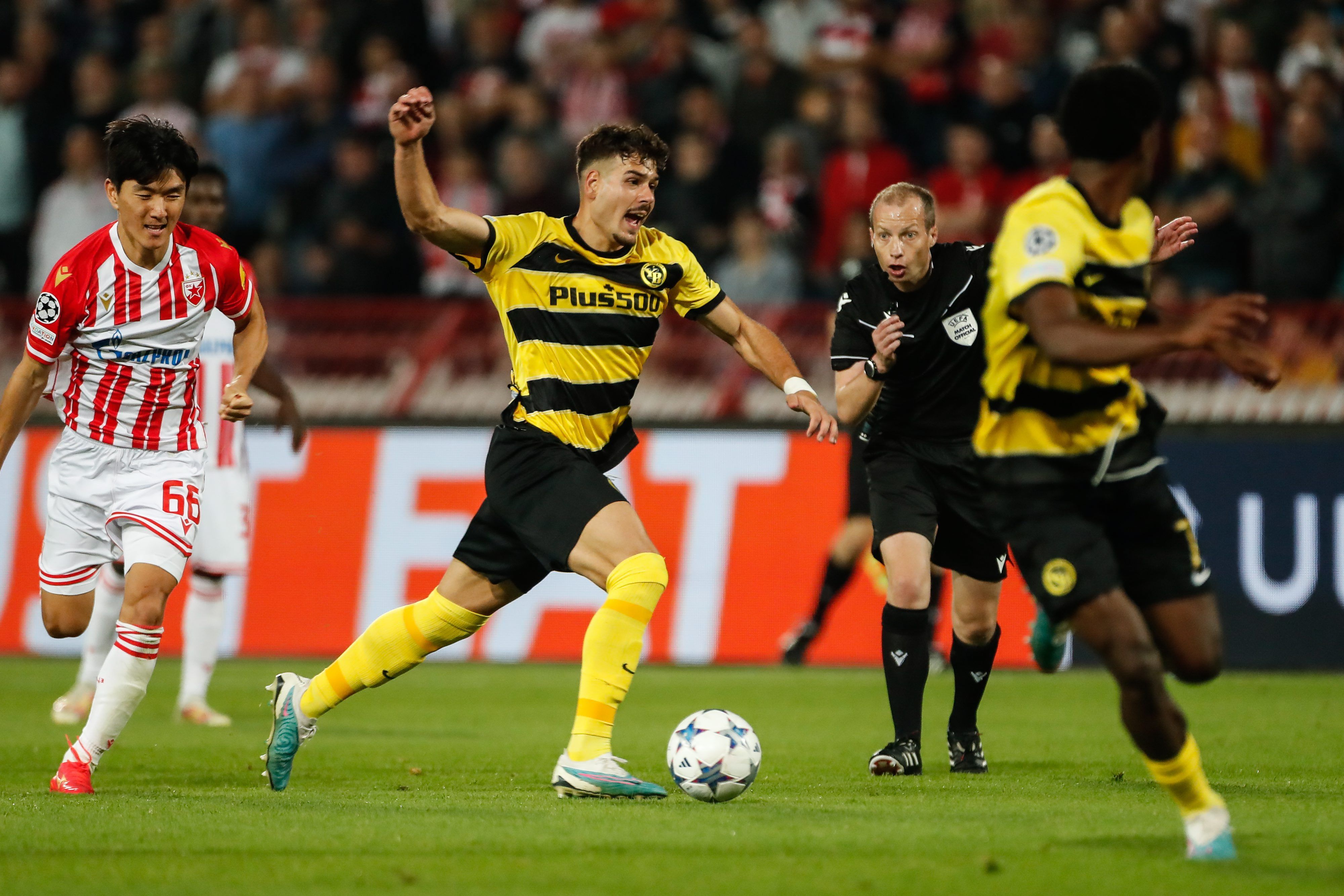  Lance del Estrella Roja-Young Boys.