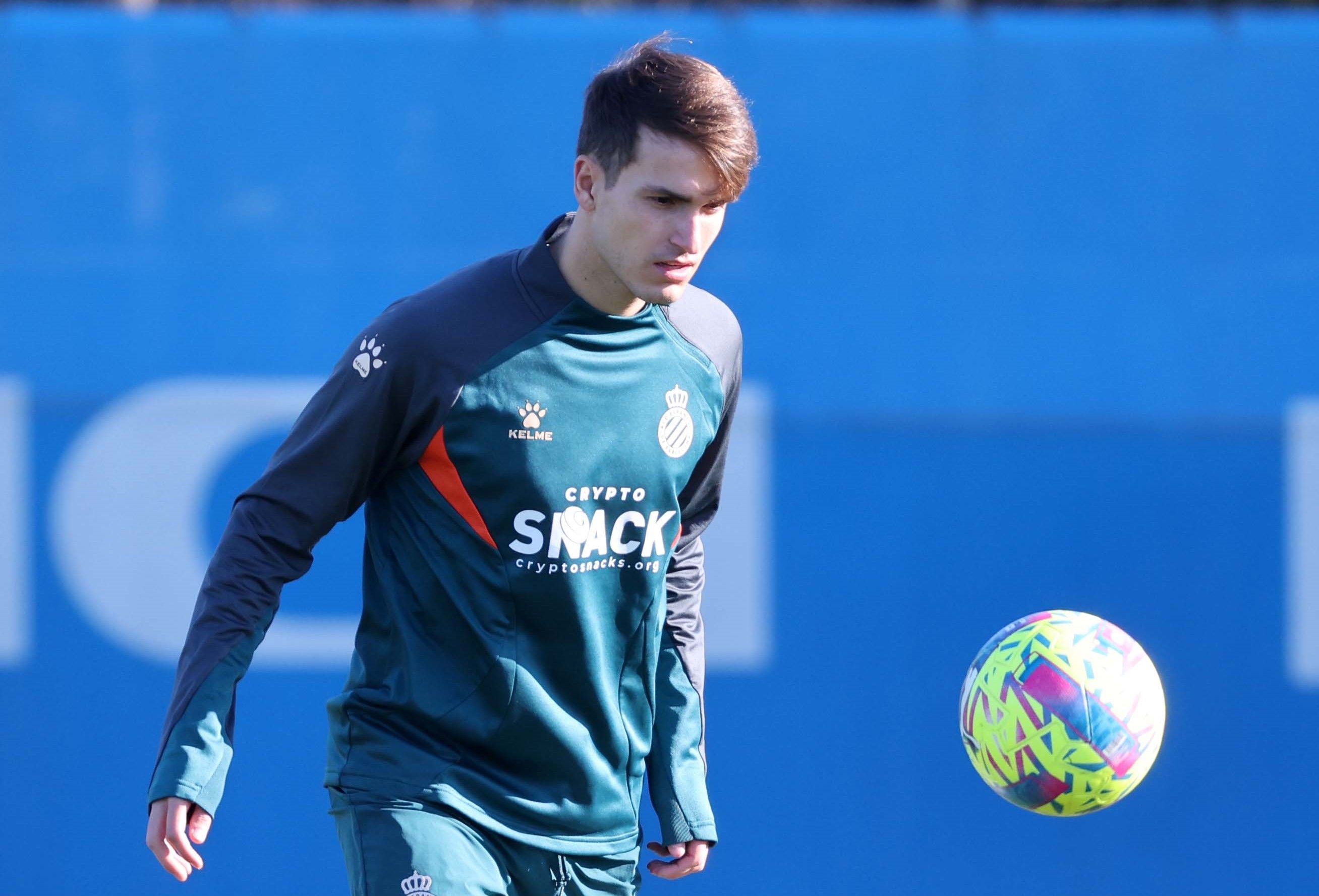  Denis Suárez, en su primer entrenamiento.