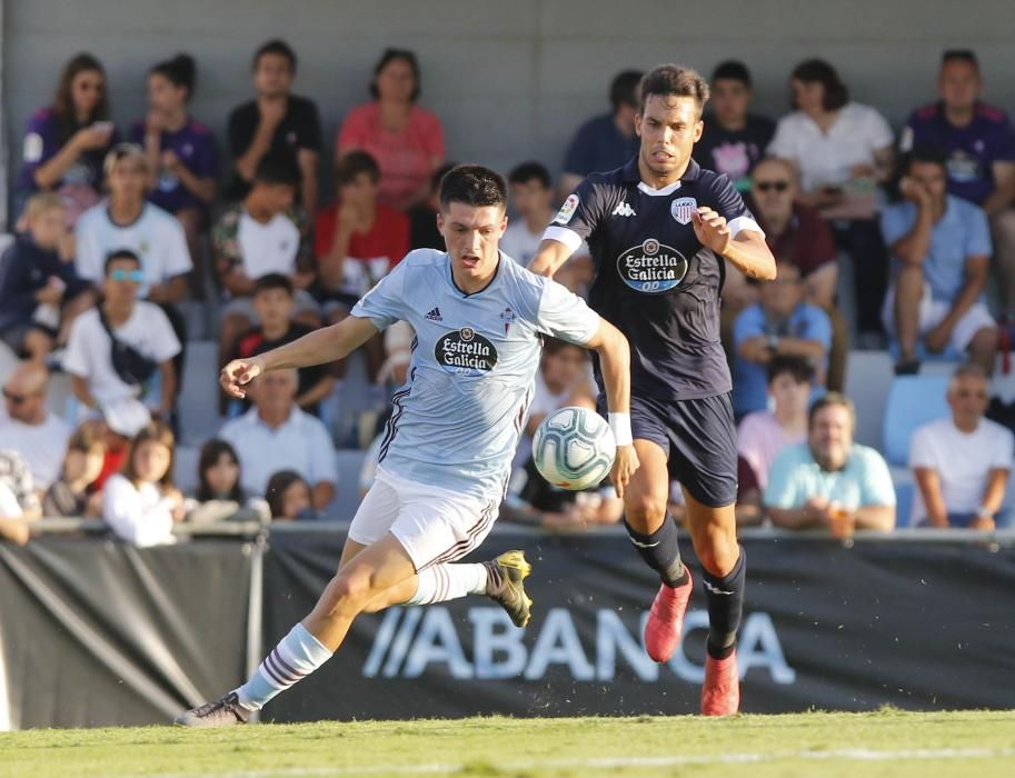  Lauti, del Celta B, en el amistoso ante el Lugo de pretemporada.