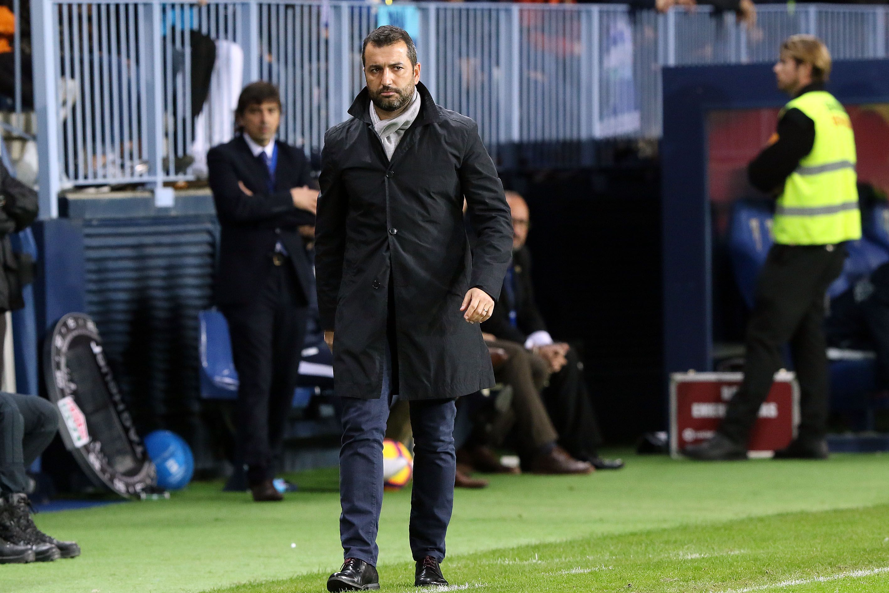  Diego Martínez. entrenador del Granada, en La Rosaleda.