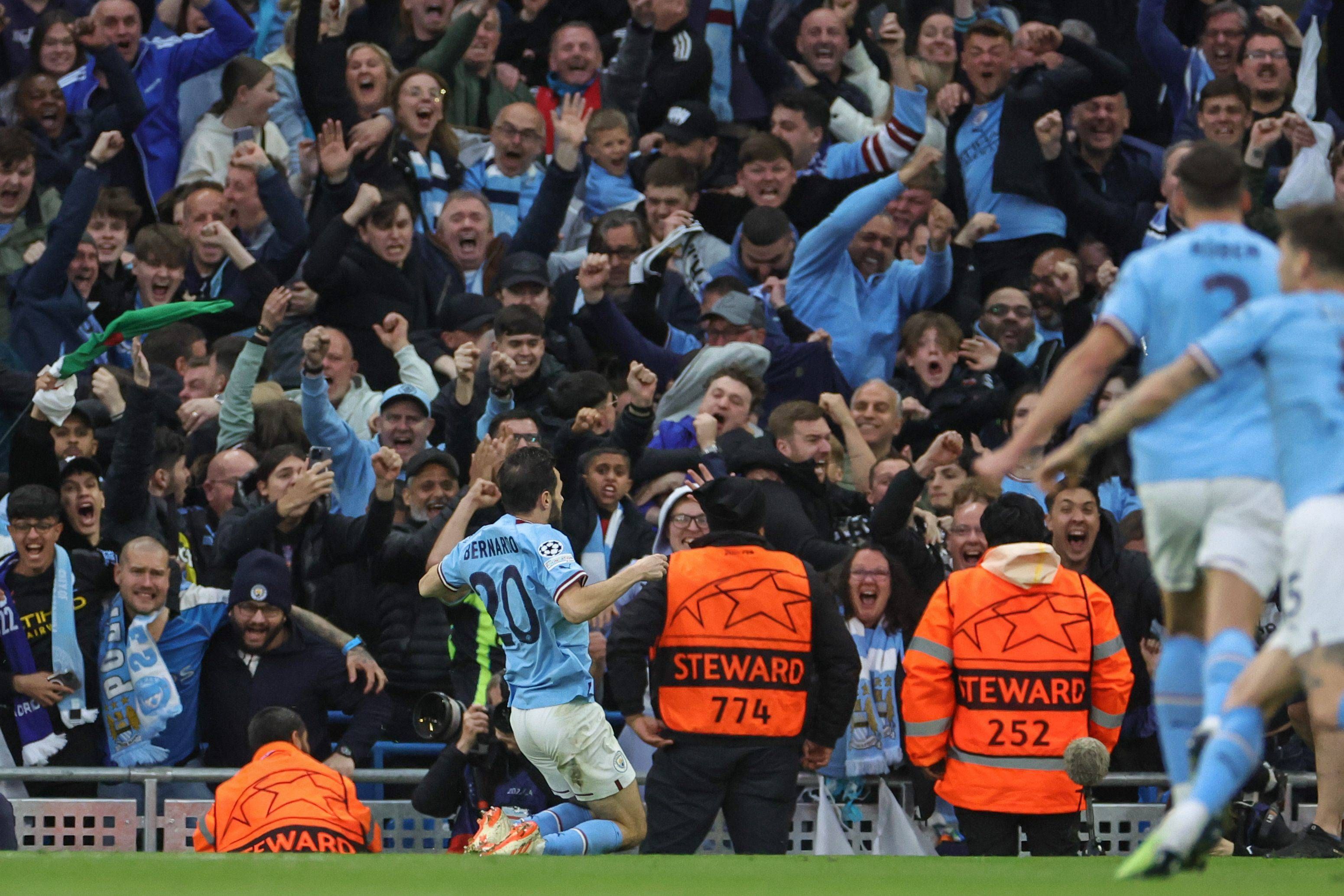  Bernardo Silva celebra su gol en el Manchester City-Real Madrid.