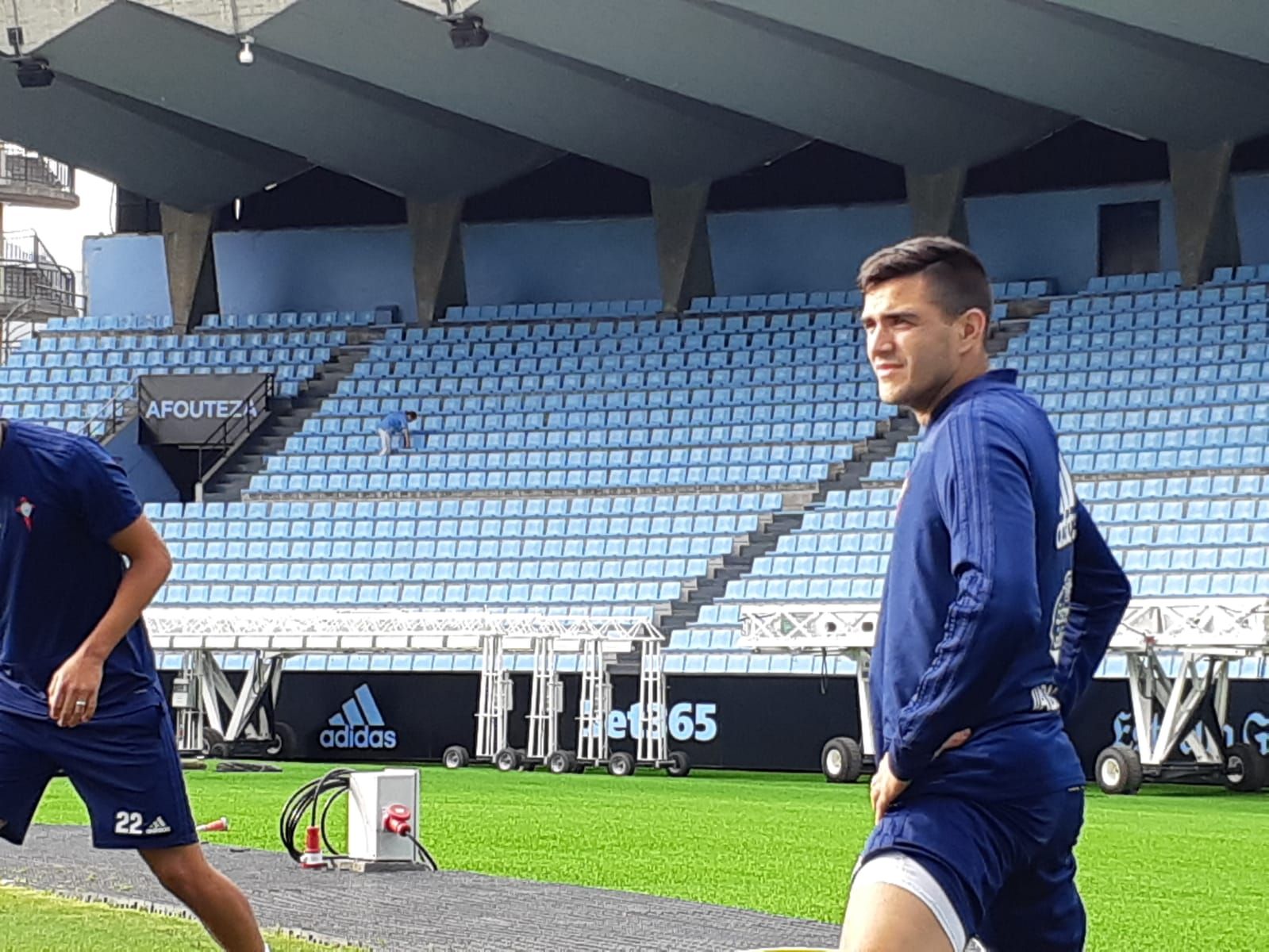  Maxi Gómez, en un entrenamiento en Balaídos.