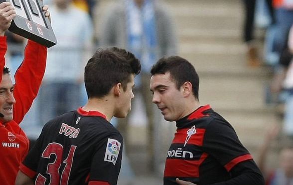 Santi Mina debuta con el Celta sustituyendo a Aspas.