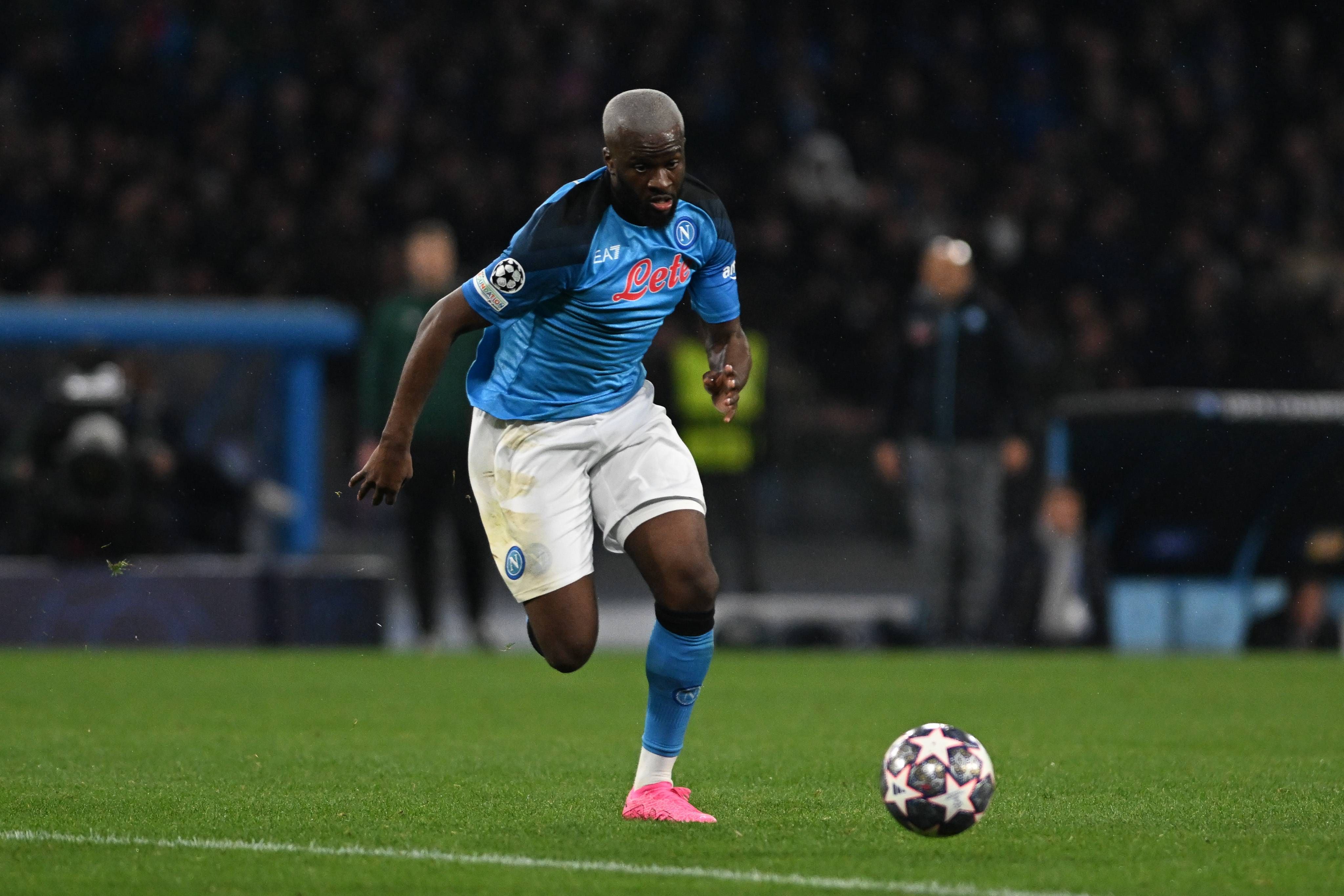  Tanguy Ndombélé, en un partido con el Nápoles.
