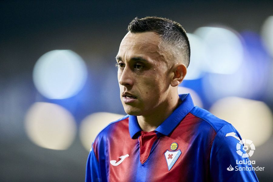  Fabián Orellana, en un partido del Eibar.