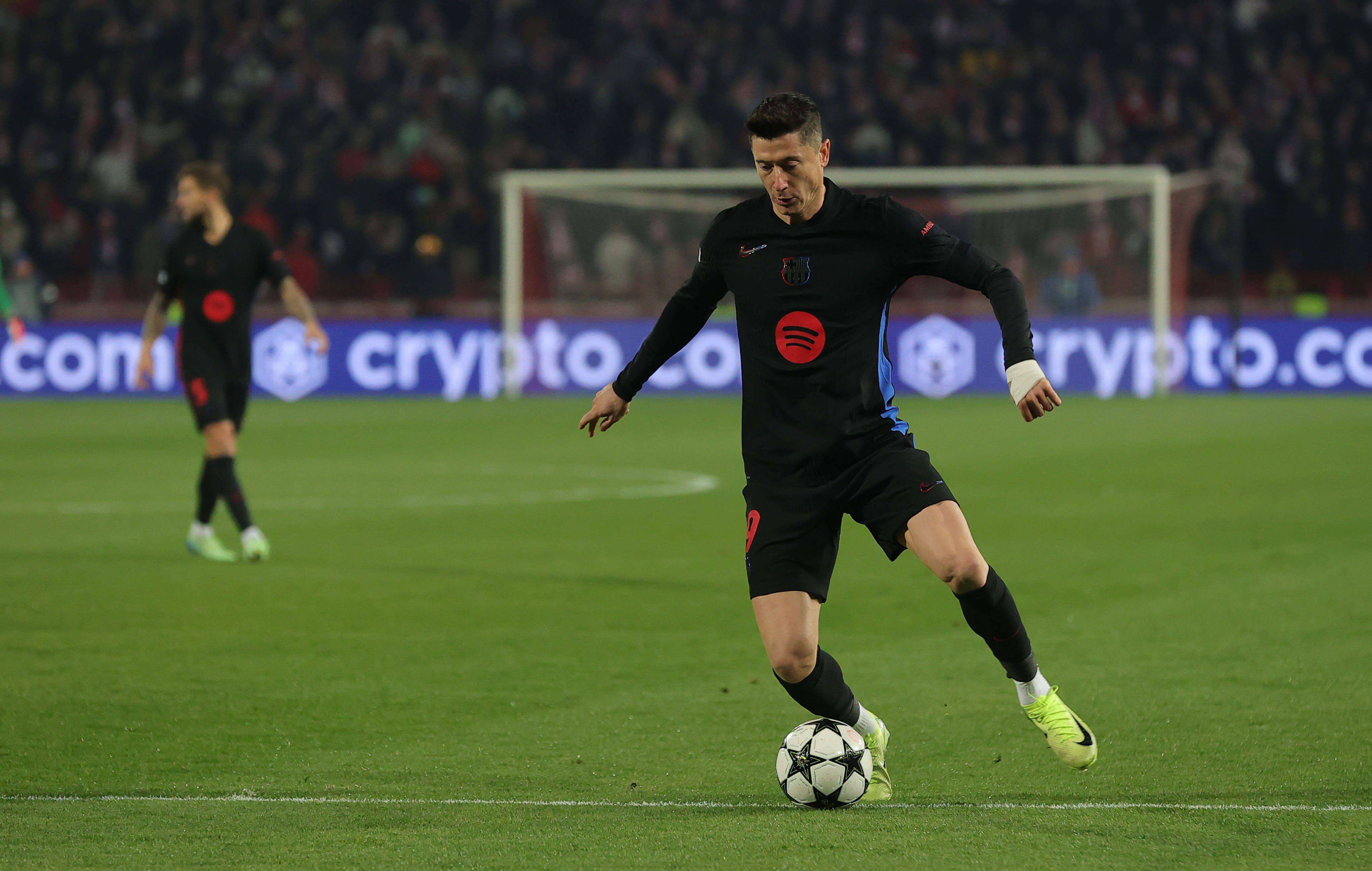  Robert Lewandowski buscará mantener su buena racha goleadora con el Barcelona ante el Brest (Foto: