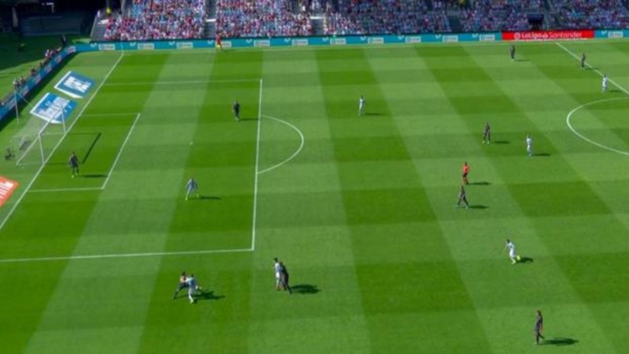  El VAR anuló el gol por fuera de Juego de Aspas.