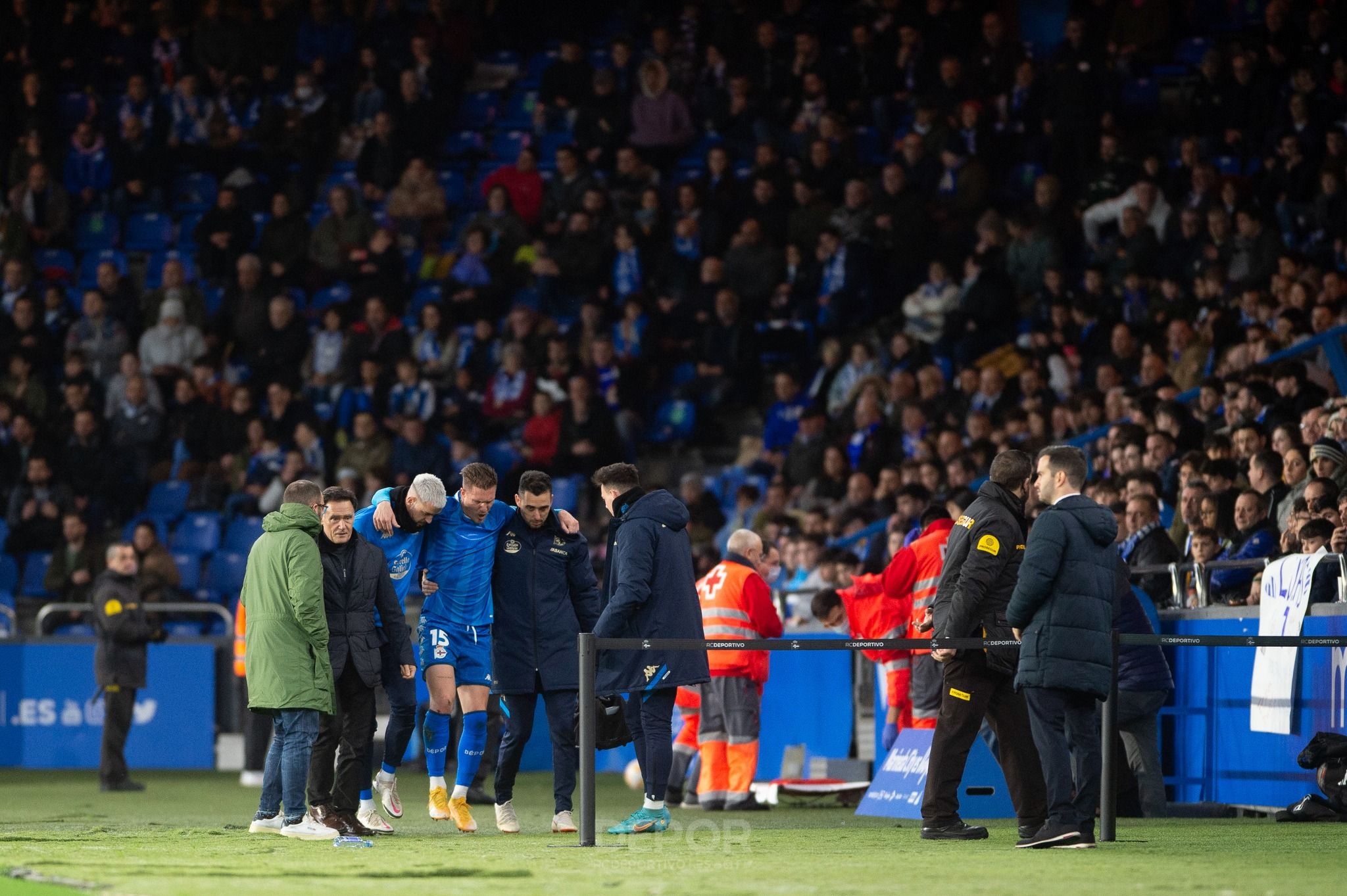 Raúl Carnero se lesionó ante Unionistas