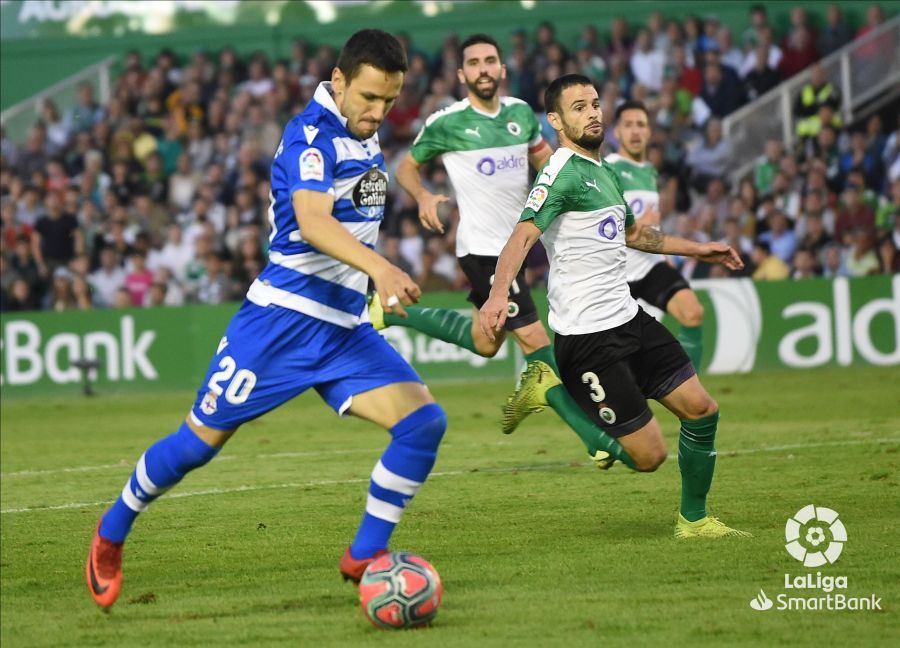  Partido entre el Dépor y el Racing de la primera vuelta.