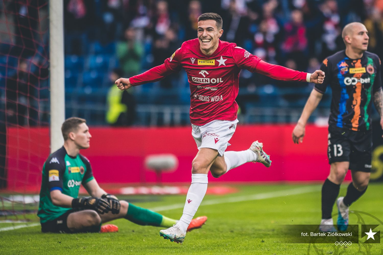 Miki Villar con el Wisla