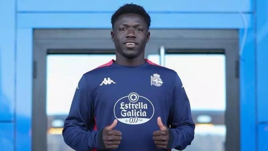  Alioune Mané posa como deportivista.