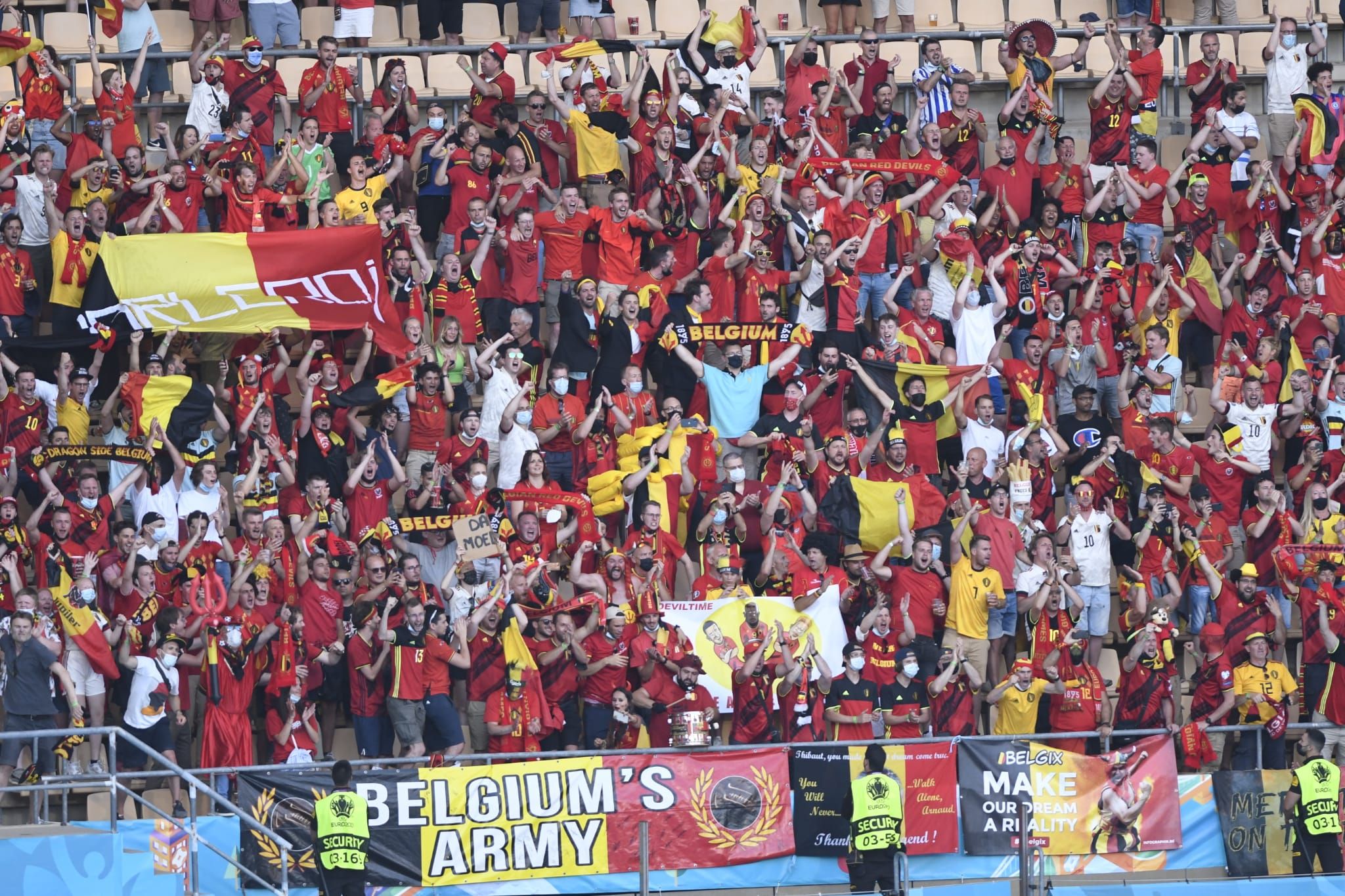  Aficionados belgas en La Cartuja.