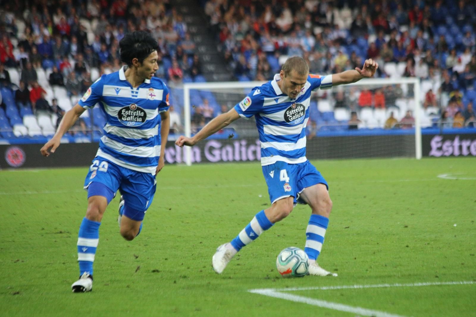  Bergantiños, durante el partido ante el Almería en Riazor.