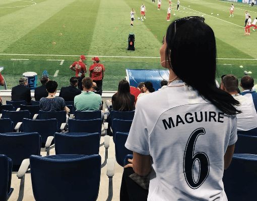 Fern Maguire, esposa de Harry Maguire