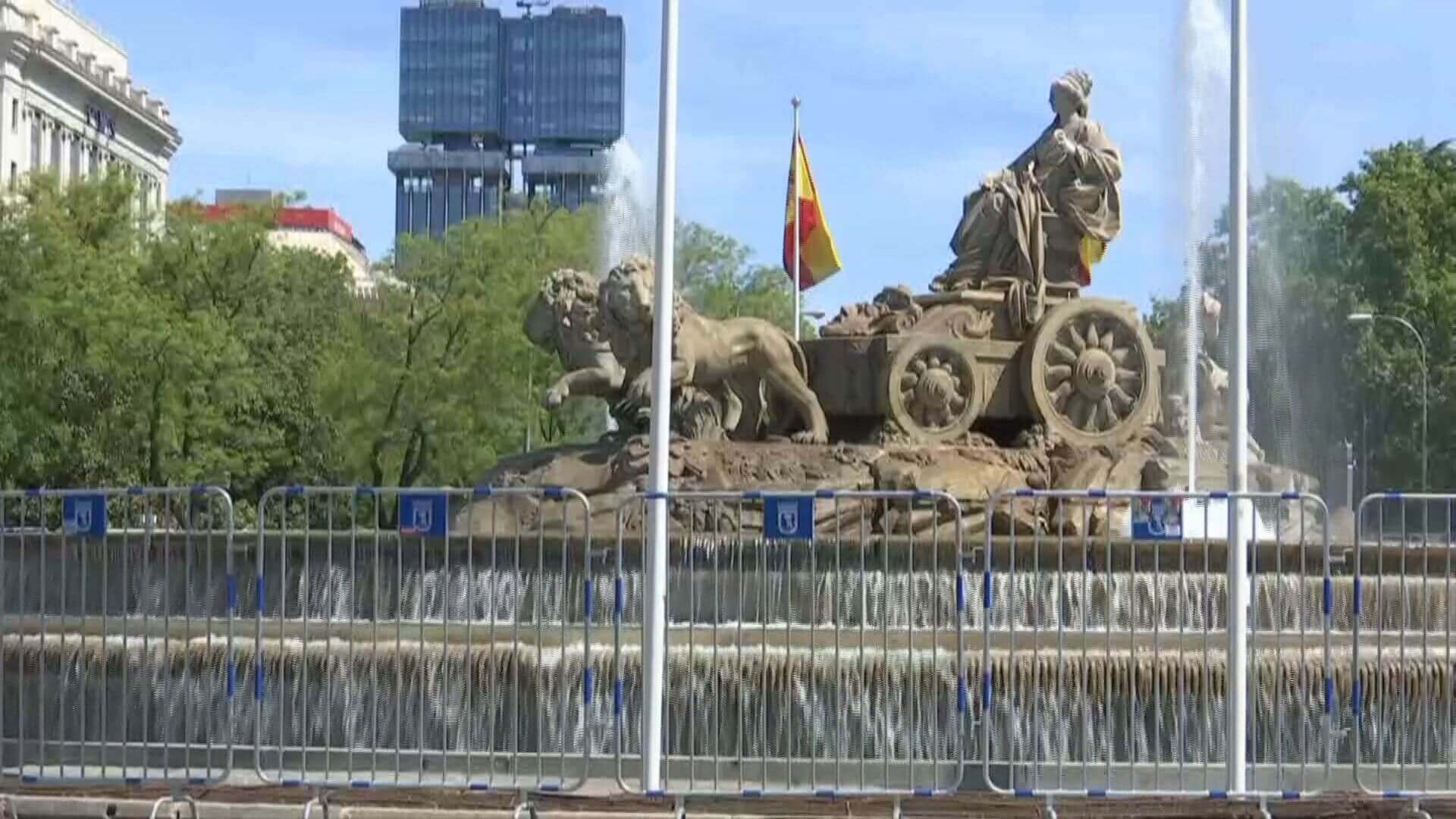  La Cibeles, preparada para la celebración (ElDesmarque)