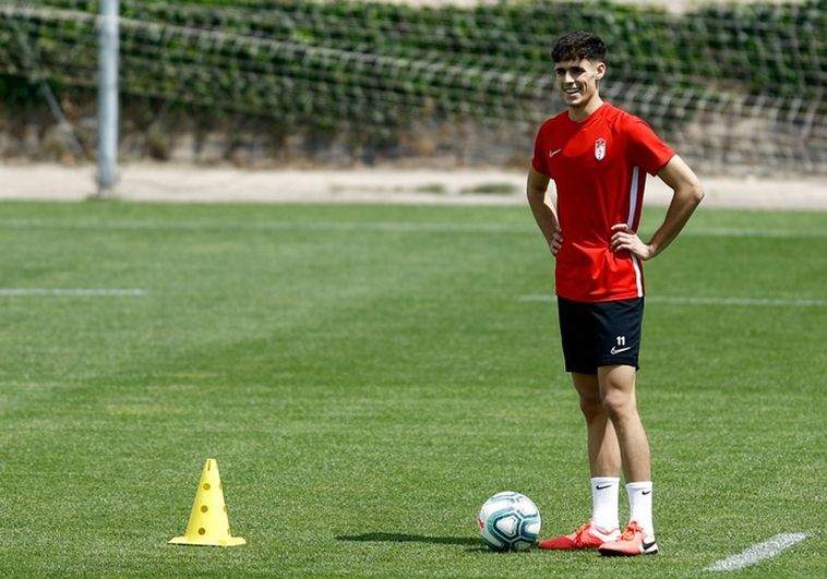 Pepe Sánchez, jugador que interesa al Deportivo (Foto: Granada)