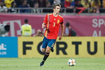  Diego Llorente, en el partido de la selección española frente a Rumanía..