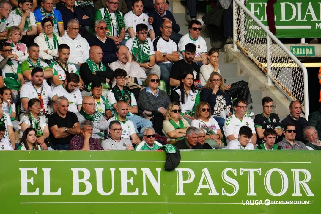  El Sardinero, durante el Racing-Elche.
