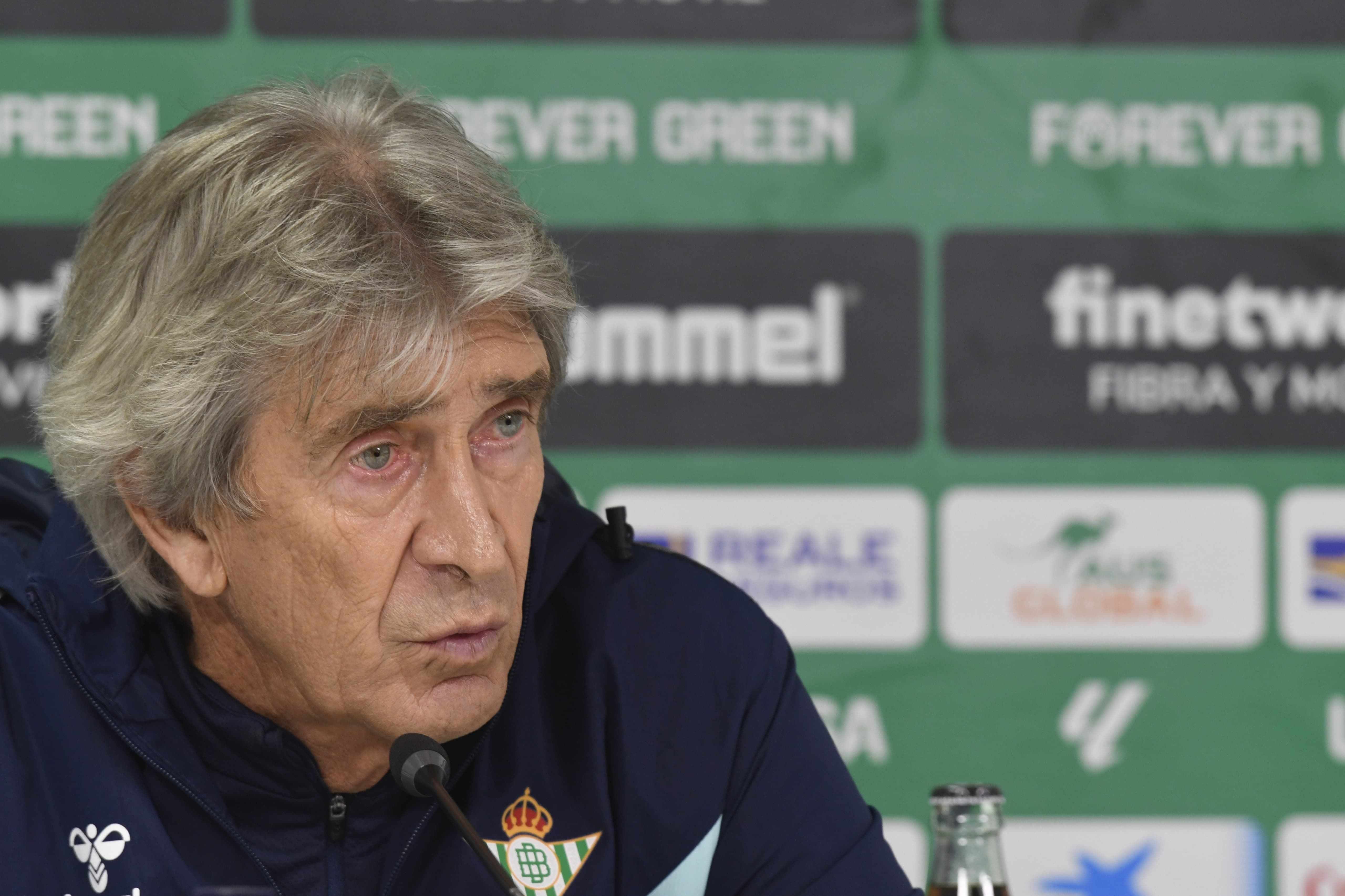 Manuel Pellegrini, entrenador del Real Betis (foto: Kiko Hurtado).