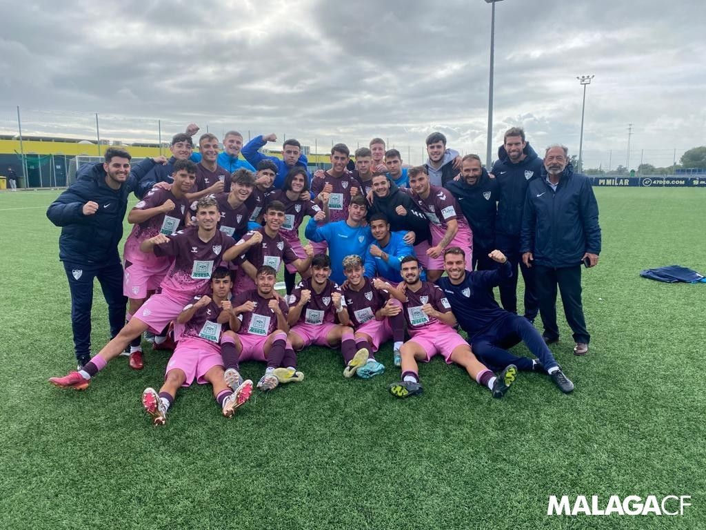  El Málaga Juvenil, tras ganar al Cádiz en la Copa del Rey.