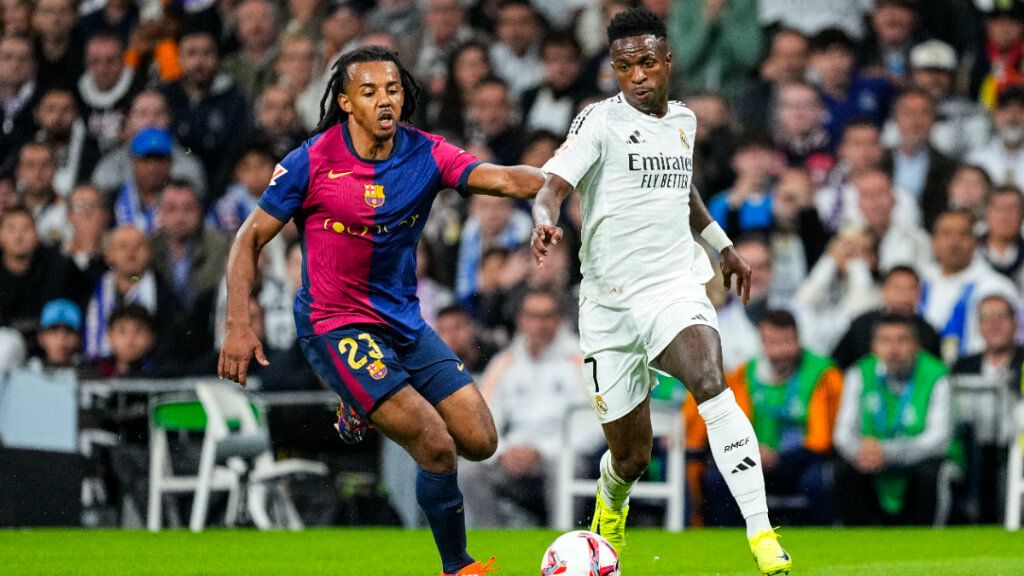  Vinícius Junior contra Jules Koundé (Europa Press).