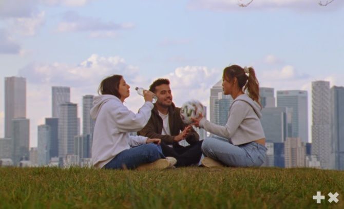 Fragmento del videoclip de la canción oficial de la Eurocopa 2020.