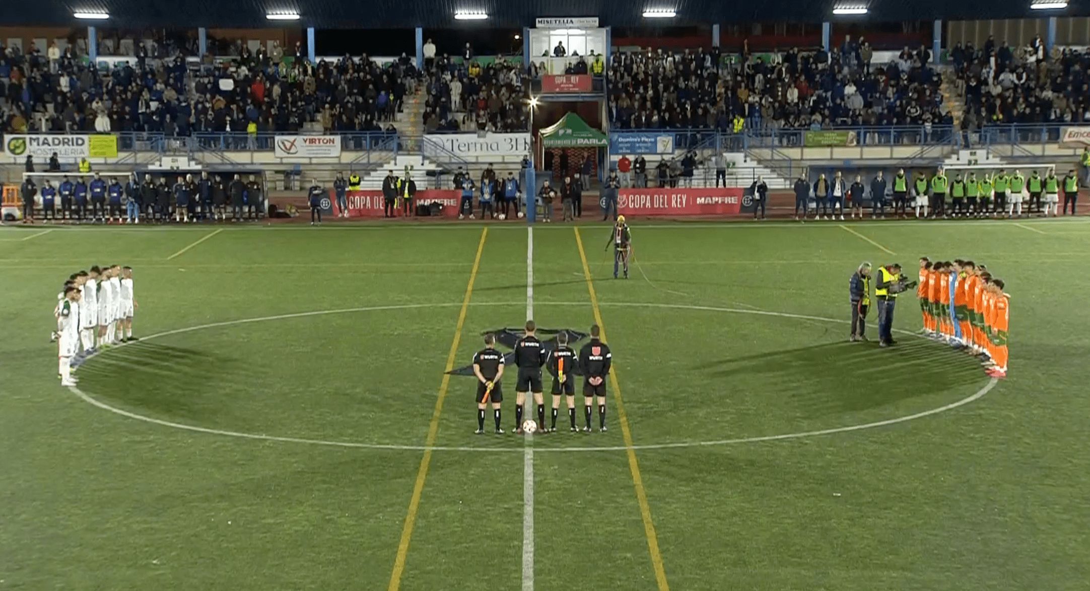  Homenaje a las víctimas de la DANA en Parla.