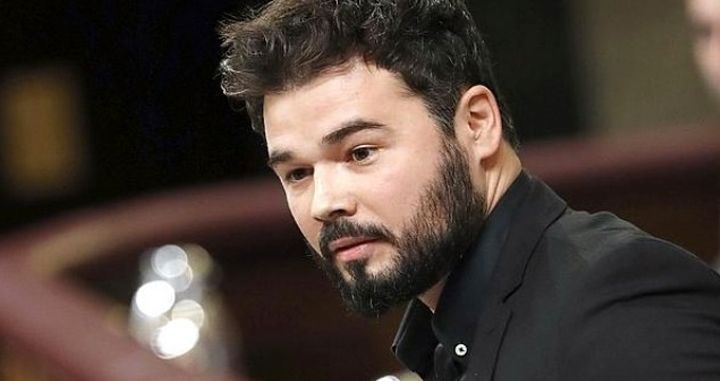  Imagen de Rufián en un acto.