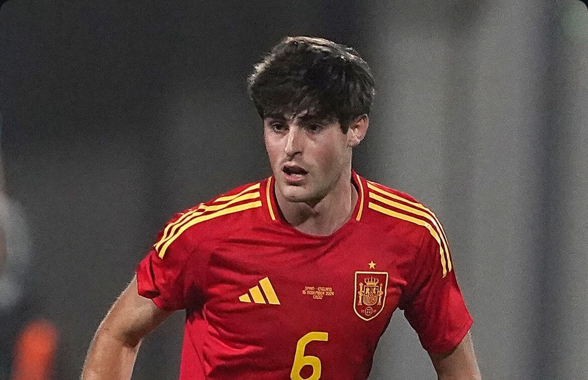  Javi Guerra, ante Inglaterra.