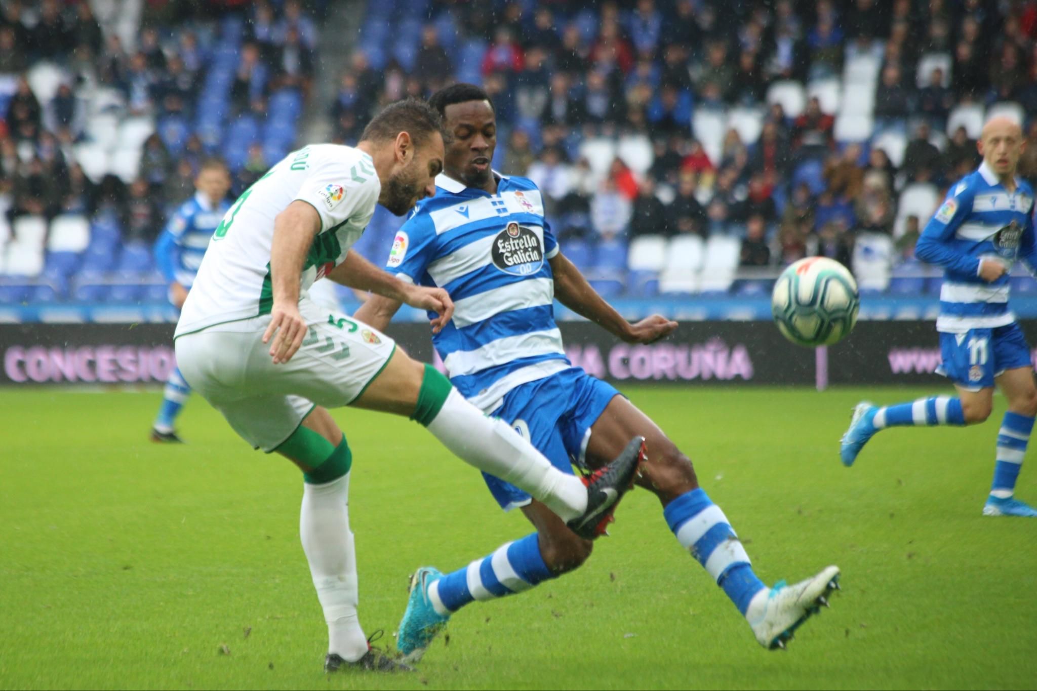  Mamadou Koné, en el Dépor-Elche.