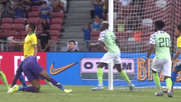 Lesión de Francis Uzoho con Nigeria.