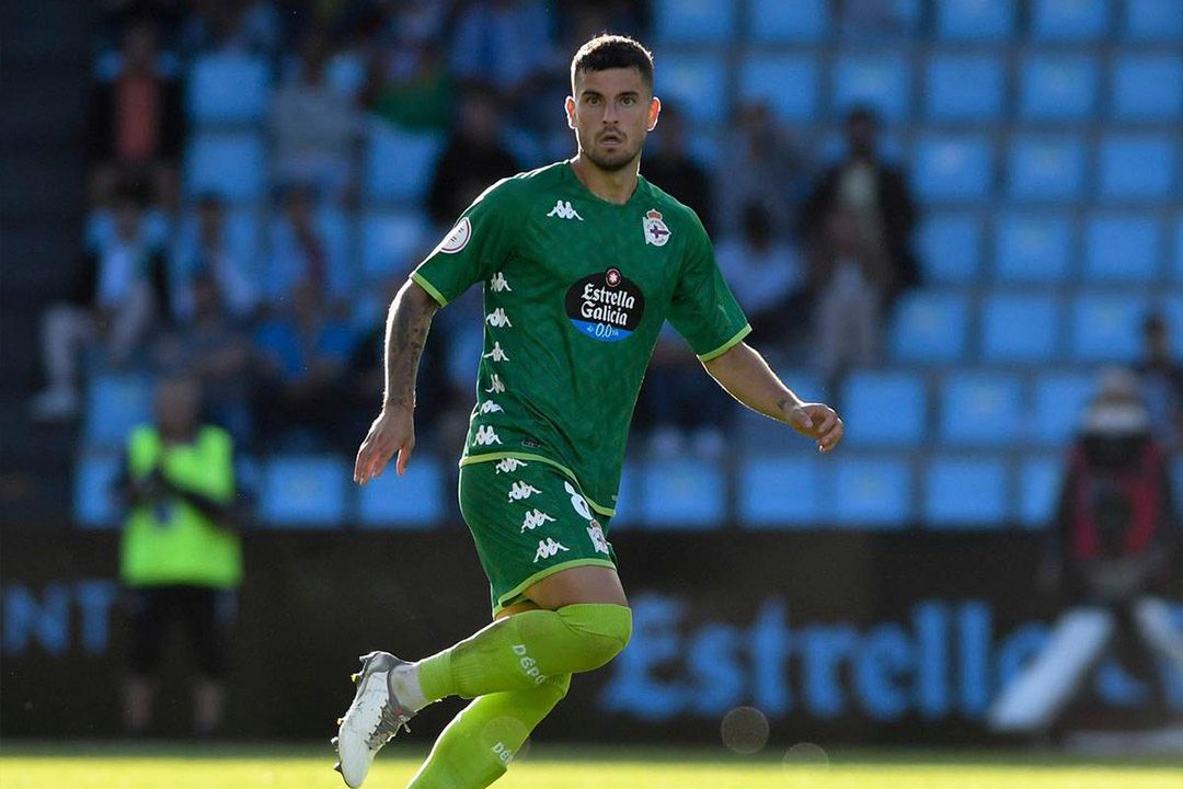  Roberto Olabe lleva ya 8 tarjetas y podría cumplir un segundo ciclo