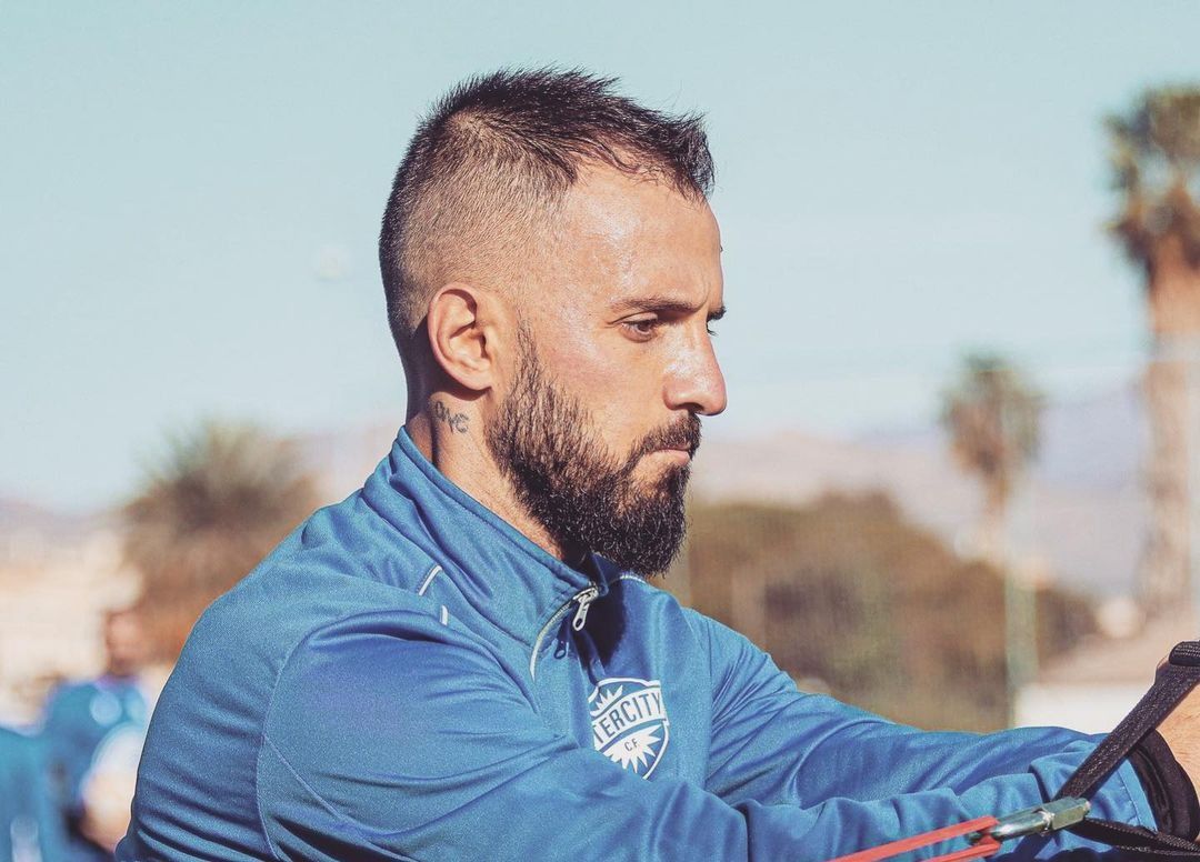  Emre Çolak con el Intercity