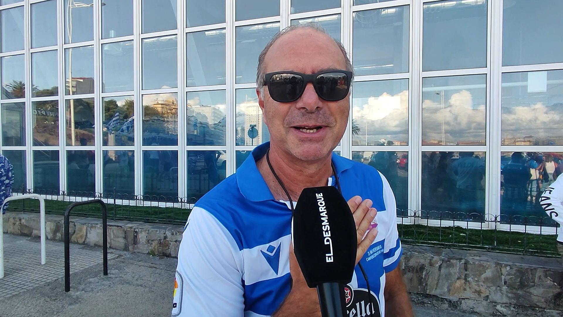  Aficionado del Dépor orgulloso de su equipo: "Eso se lleva dentro"