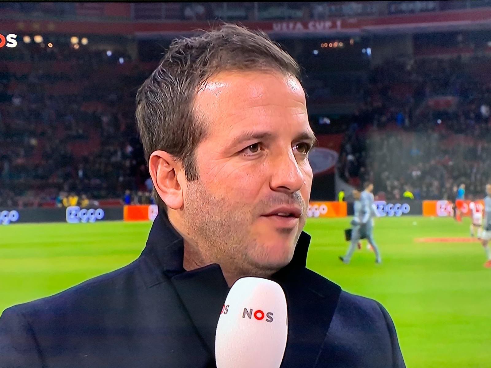 Rafael van der Vaart, durante la retransmisión de un partido.