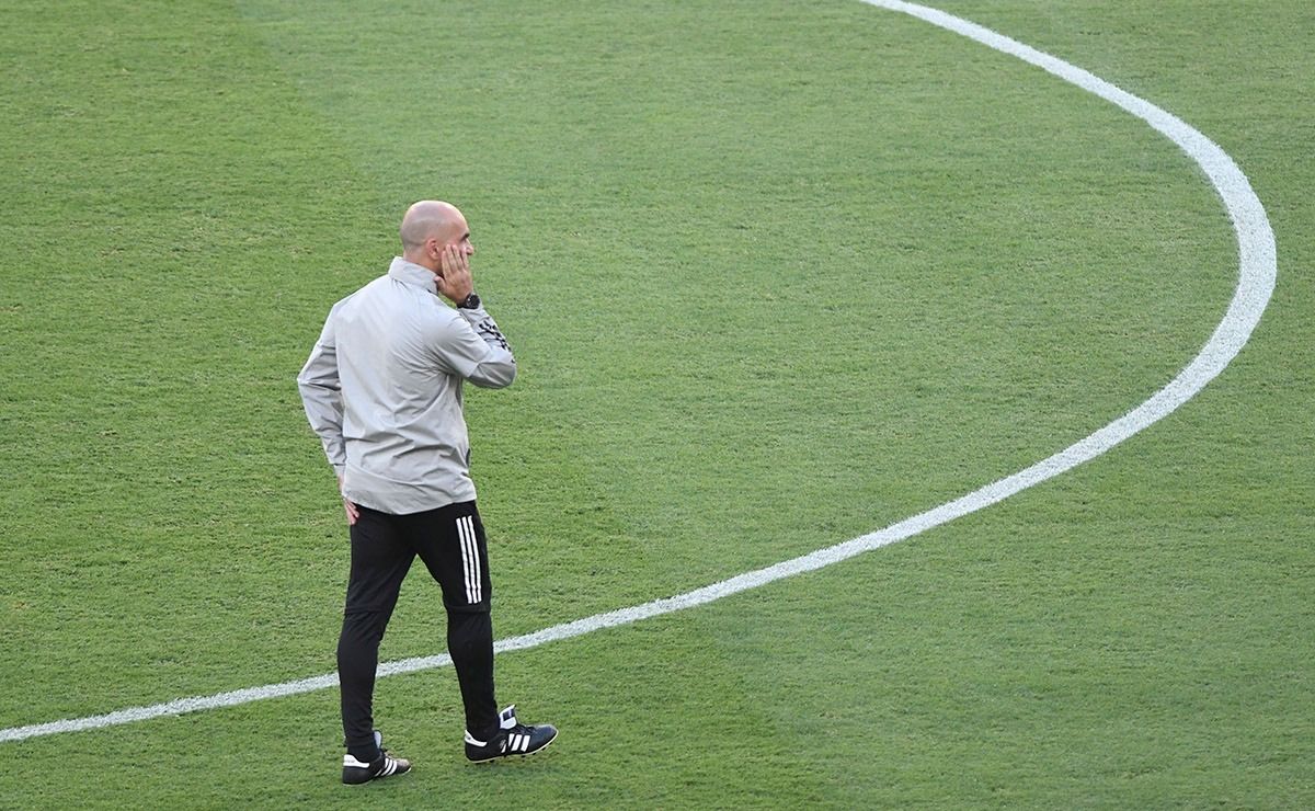  Roberto Martínez en el entrenamiento de Bélgica en La Cartuja de Sevilla.