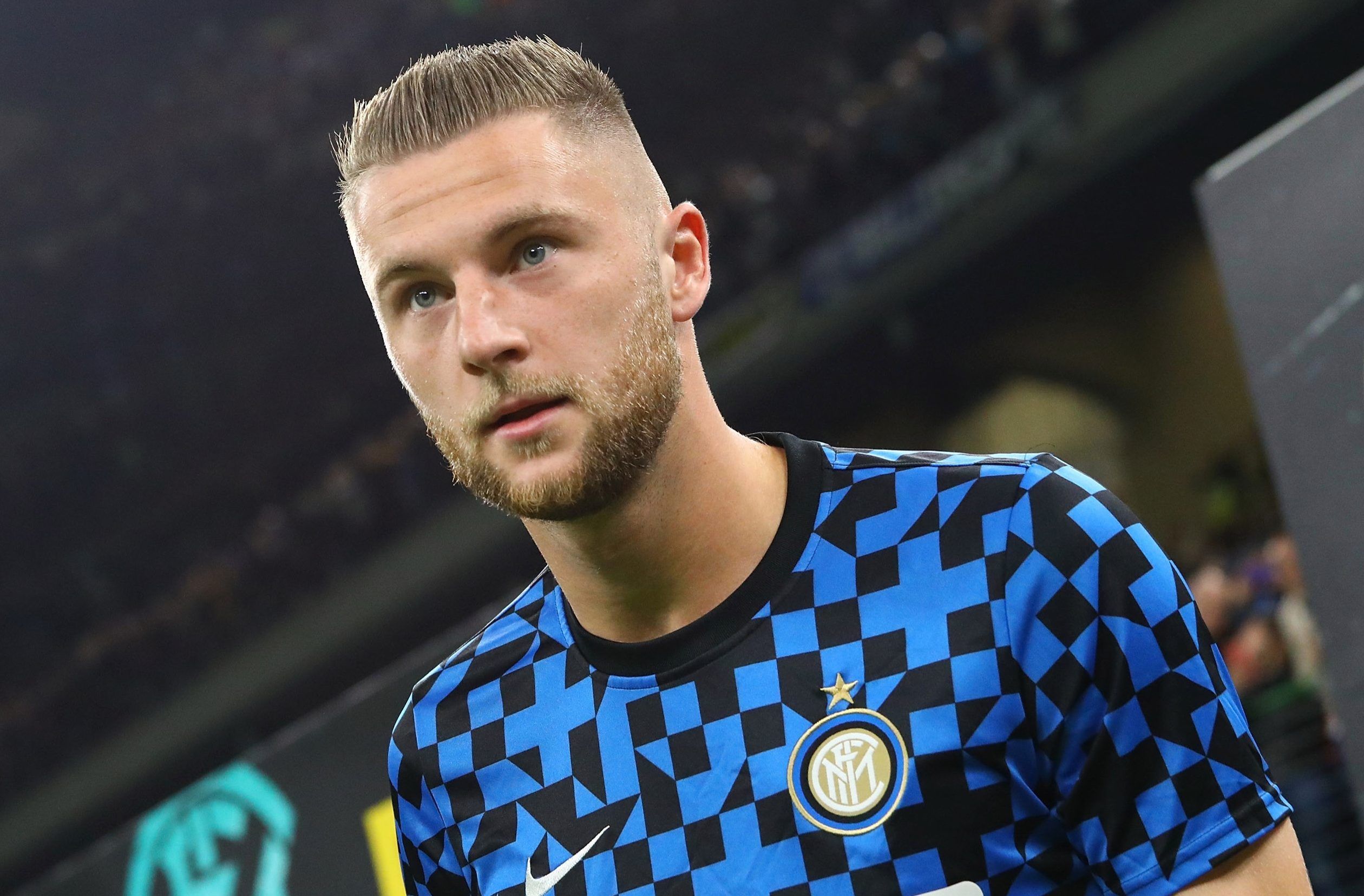 Skriniar, defensa de la selección de Eslovaquia, antes de un partido del Inter.